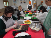 이잼투어, 김천 전통마을에서 특별한 김밥 체험 팝업 이벤트 개최: 놓치면 후회할 기회! 기사의 썸네일